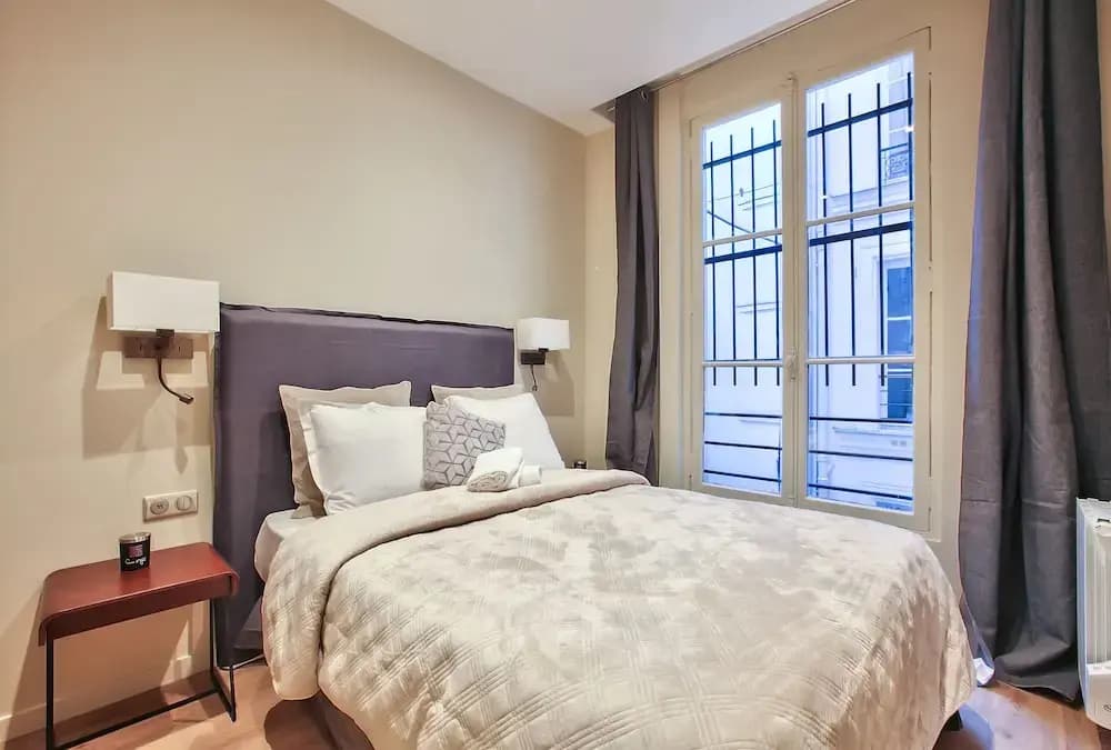 61 - Luxury Parisian Home Sebastopol 2DD - photo 2