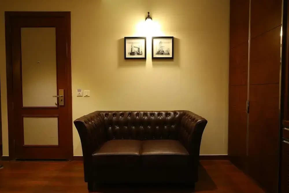 The IC's Hotel - photo 27