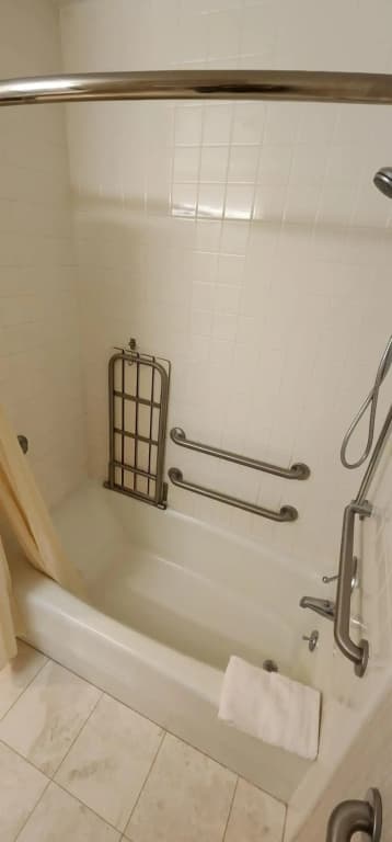 Chelsea Inn - photo 9
