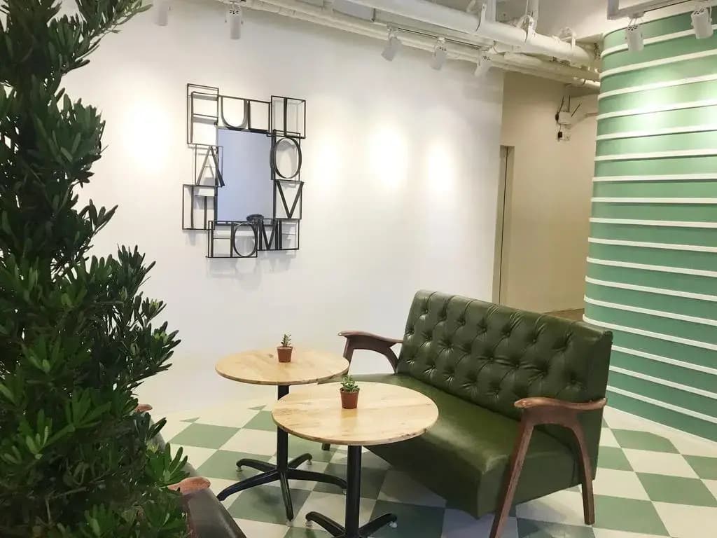 Folk Poshtel Asok - photo 16