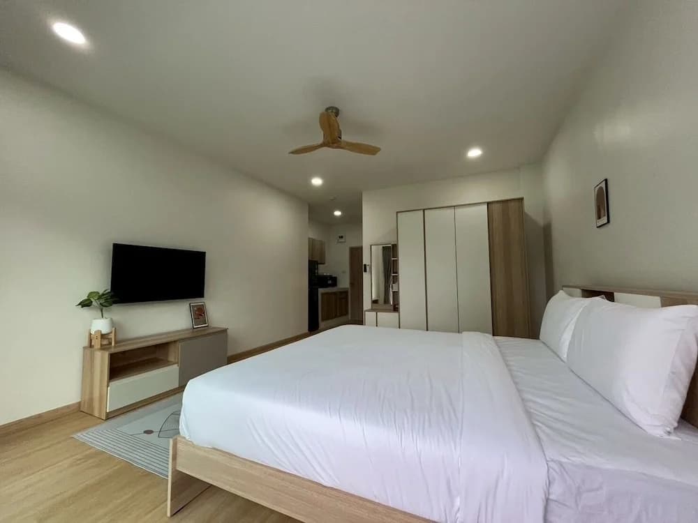 Hill Bay Suites - photo 3