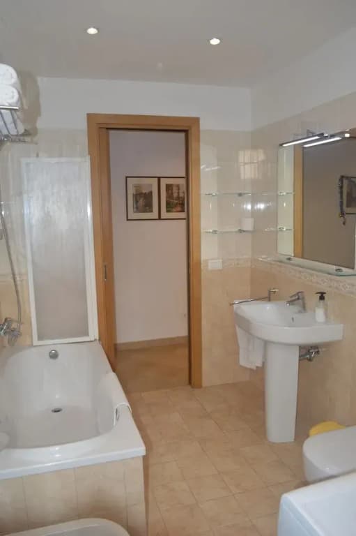 Manara House - photo 7