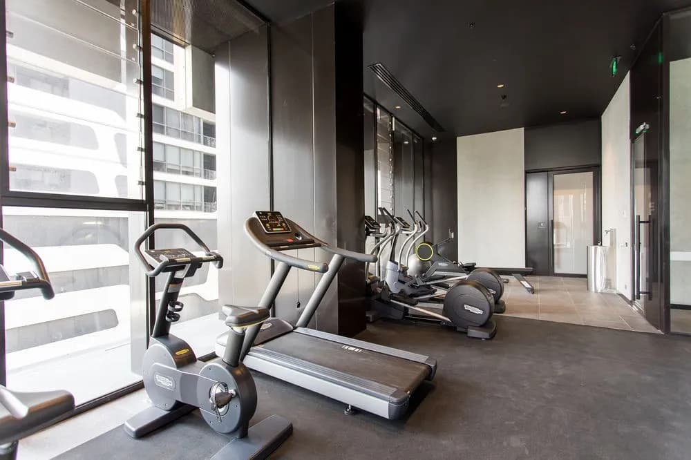 Empire Apartment Tower - photo 18