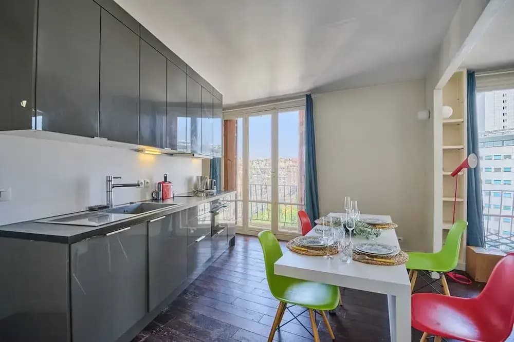Sublime 2 Bedroom Flat Quai de Seine Eiffel Tower - photo 14