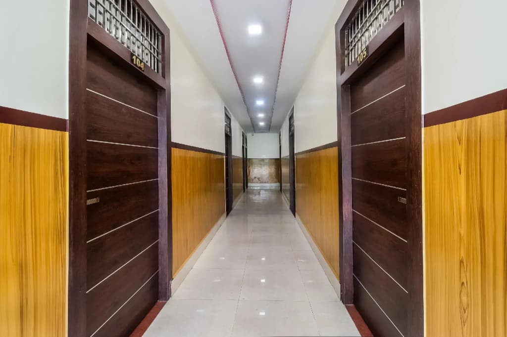 OYO 49587 Hotel Sai - main photo