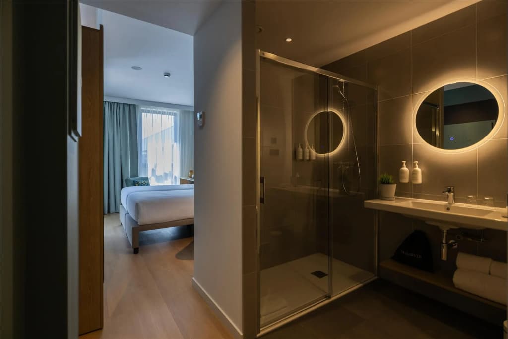 Spark By Hilton Madrid Alcala - photo 8