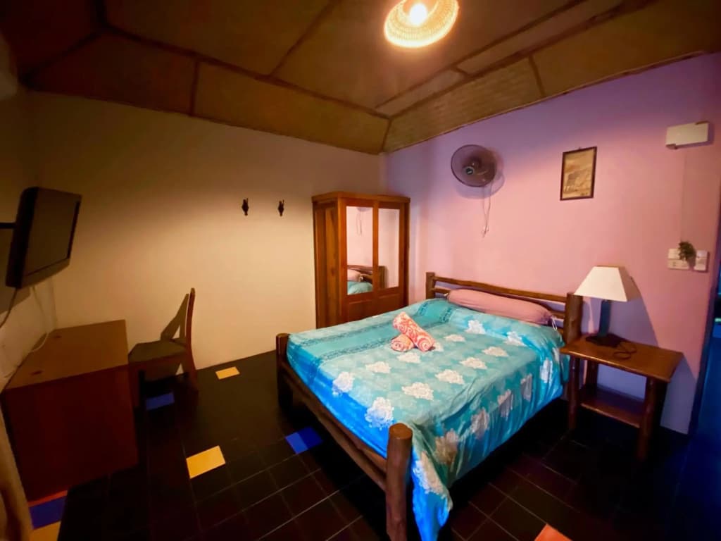 Shanti Lodge Phuket - photo 2
