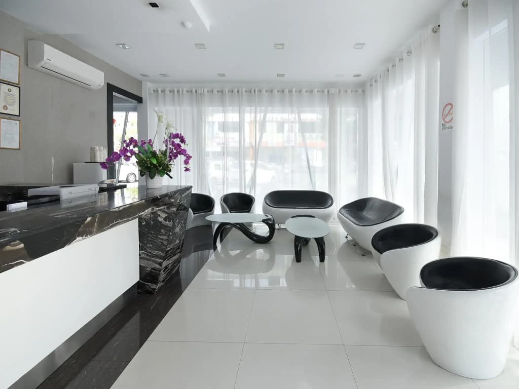 Hotel O Hong Kong Suites - photo 2
