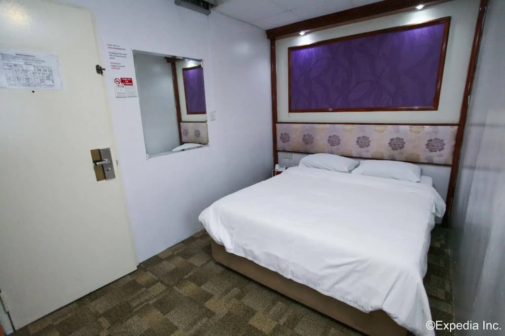 Hotel 165 - photo 4