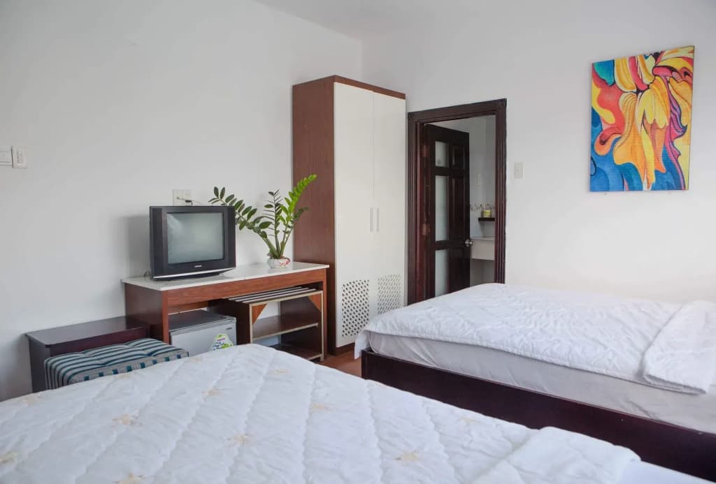 Emerald Hotel - photo 3