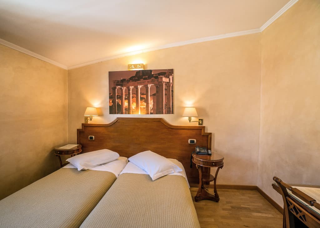 Hotel Kent - photo 2