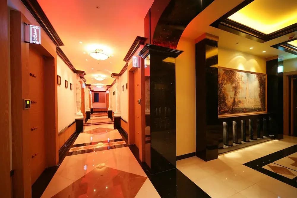 3S Hotel - photo 12