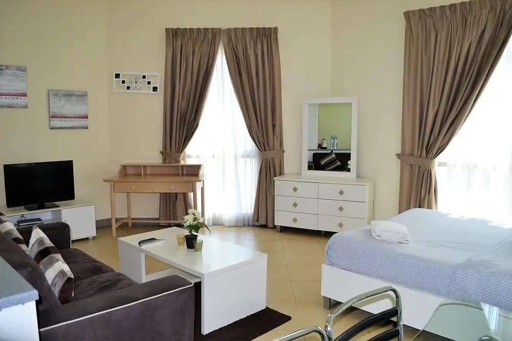 Bright furnished studio near metro in Tecom - ALIA - photo 4