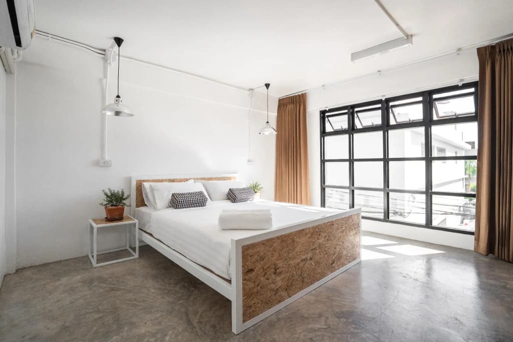 Baan Phuen Hostel & Rooftop Bar - main photo