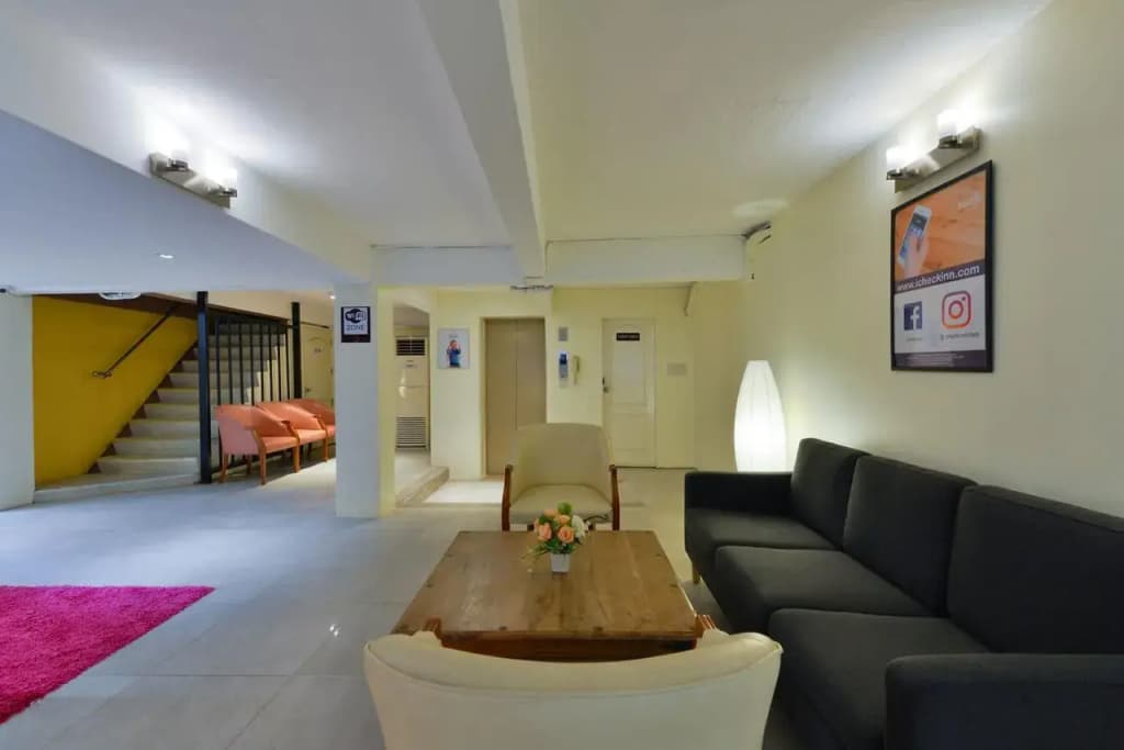 Studio Asoke Hotel - photo 12