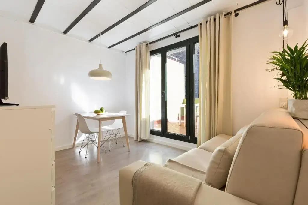 Ola Living Born - photo 1