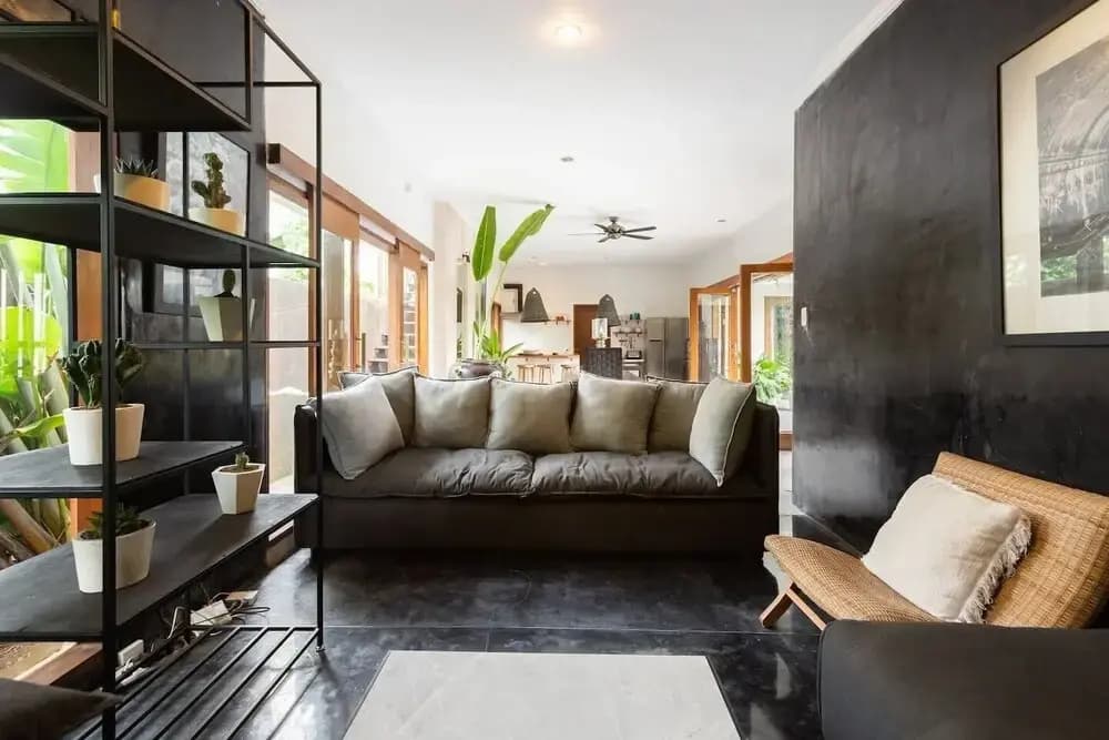 Ariana Villa - photo 11