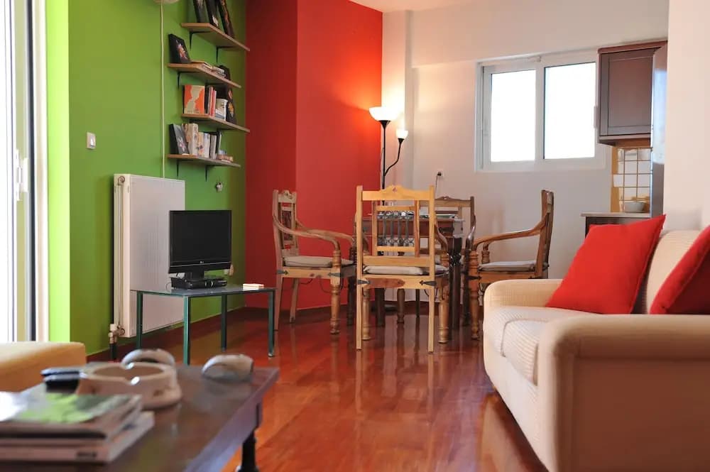 Acropolis Home - photo 3