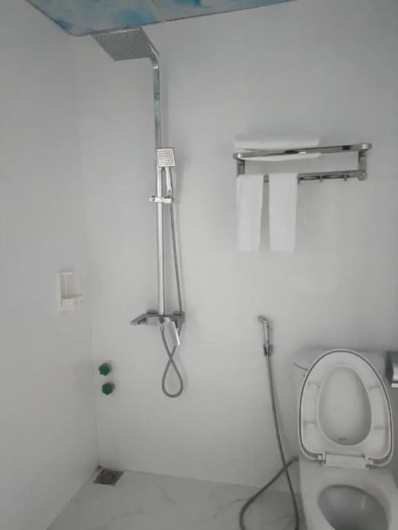 Thang Long Guesthouse - photo 21