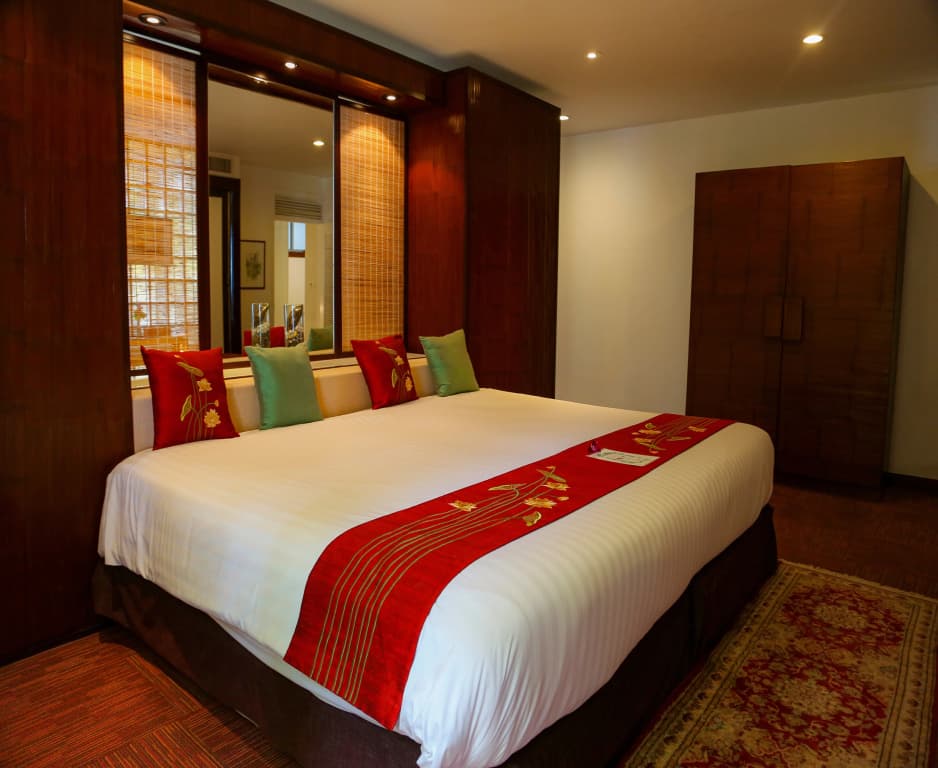 Mom Tri's Villa Royale - photo 49