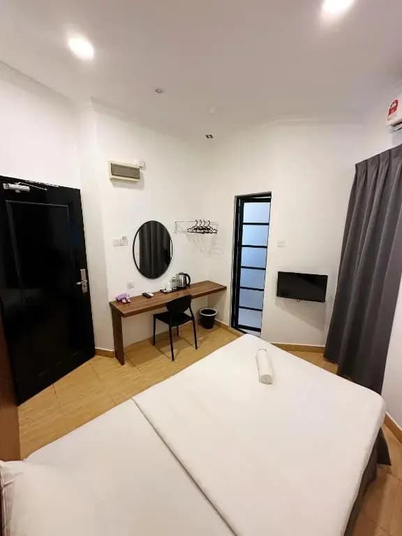 Gemilang Hotel - photo 7