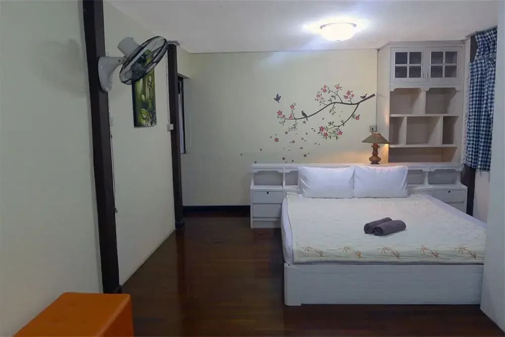 Tara Guest House - photo 2