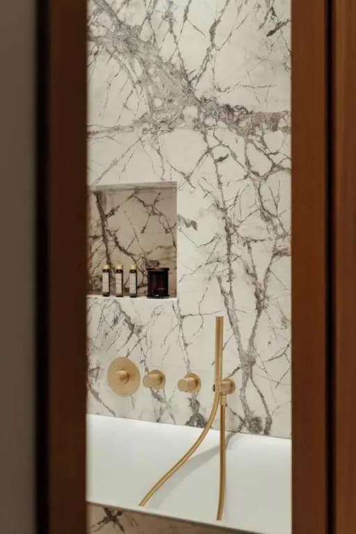 Luxurious & Newly Refurbished Apartment - Champs Elysees - photo 8