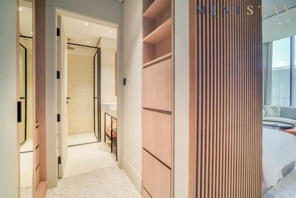 Chic Studio w Panoramic Burj Khalifa Views - photo 3
