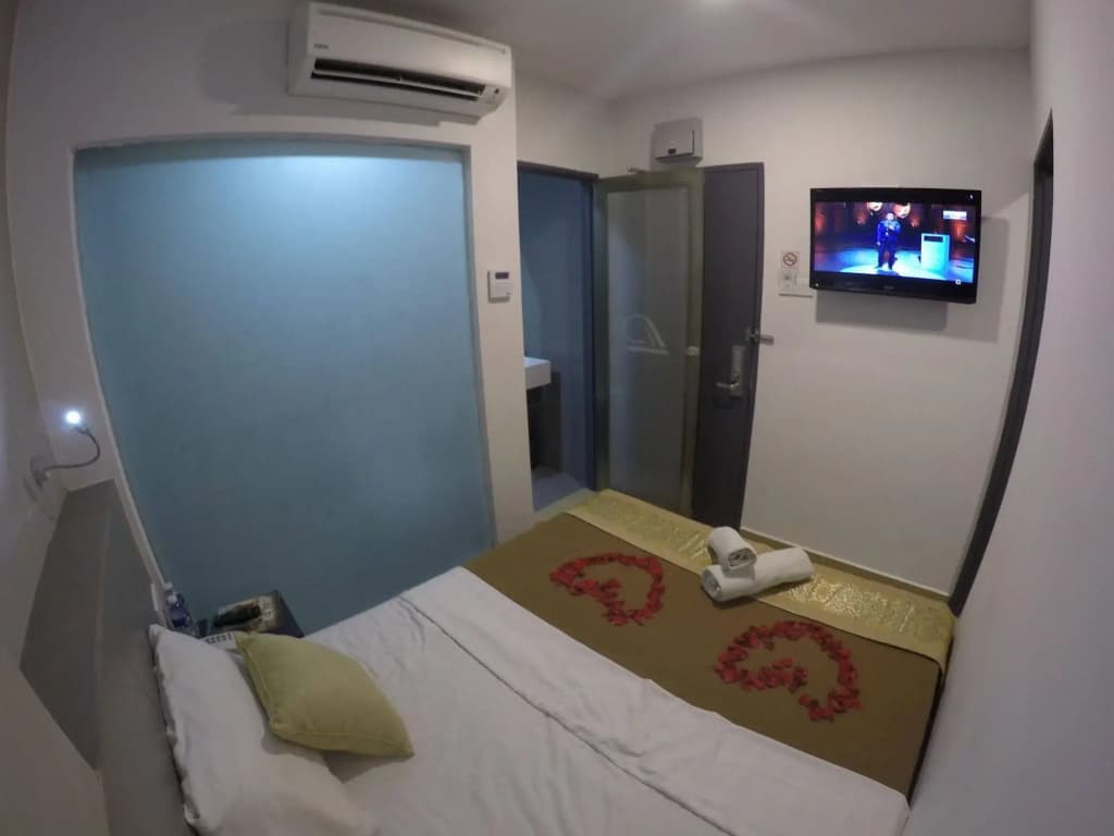 Leo Leisure Hotel at Central Market - photo 6