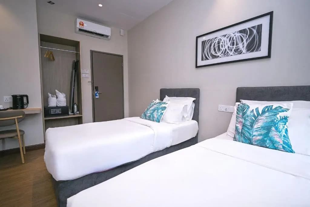Kingston Hotel 4 @ Hulo Bukit Bintang - photo 2