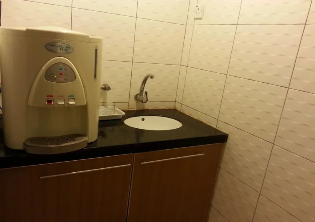Rainbow Hotel - photo 8