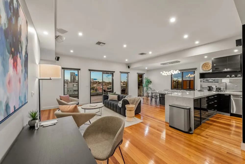 StayCentral - Moonee Ponds Penthouse - photo 12