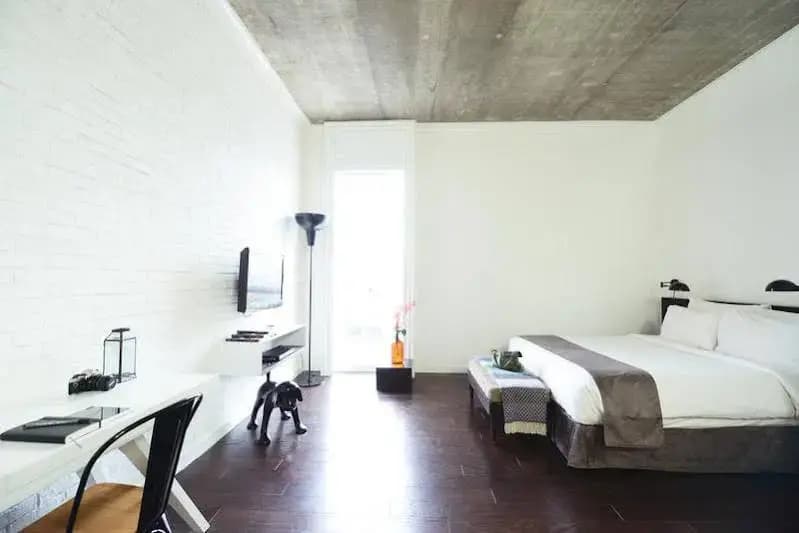 Morrissey Serviced Apartment - photo 3