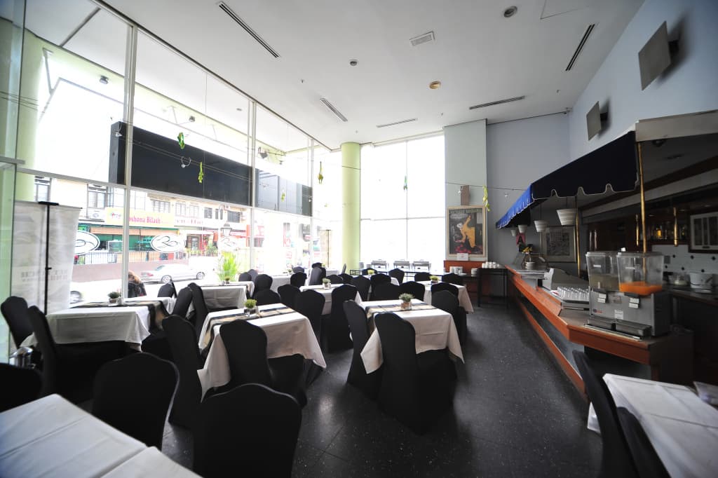 Alpha Genesis Hotel - photo 16