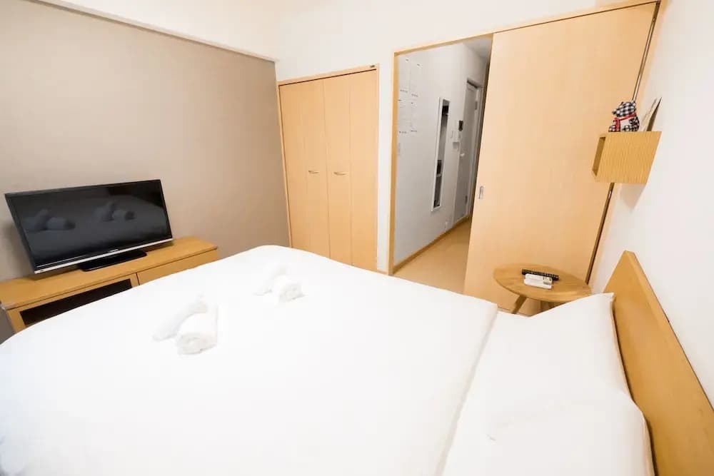 Shinjuku 7 chome - photo 7