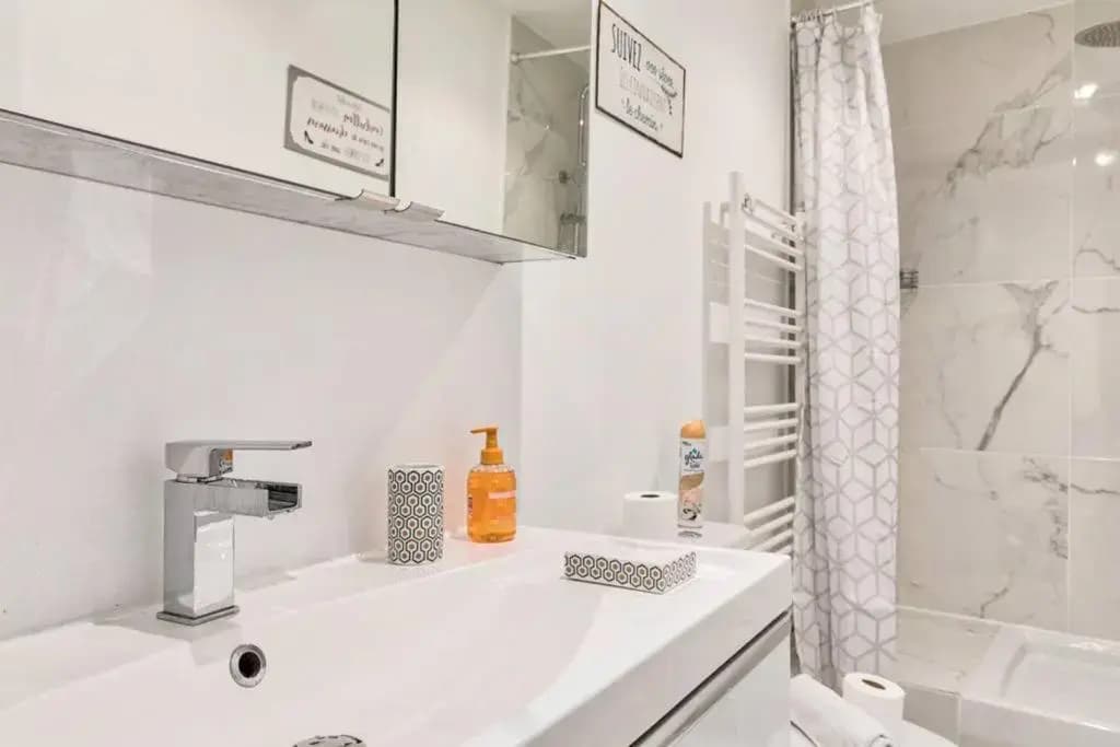 Appartement Familial proche Saint-Lazare - 6P - photo 6
