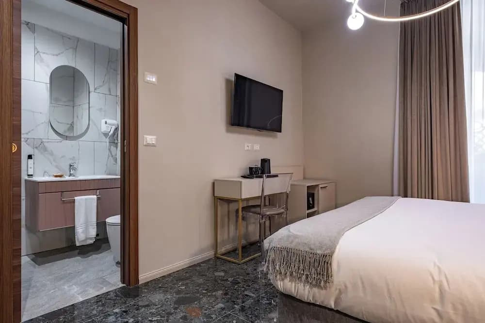 Roma Suite Hotel - photo 24