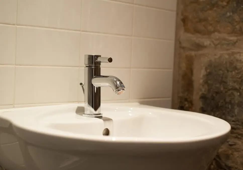 Edmonstone Suite Old Town - photo 8