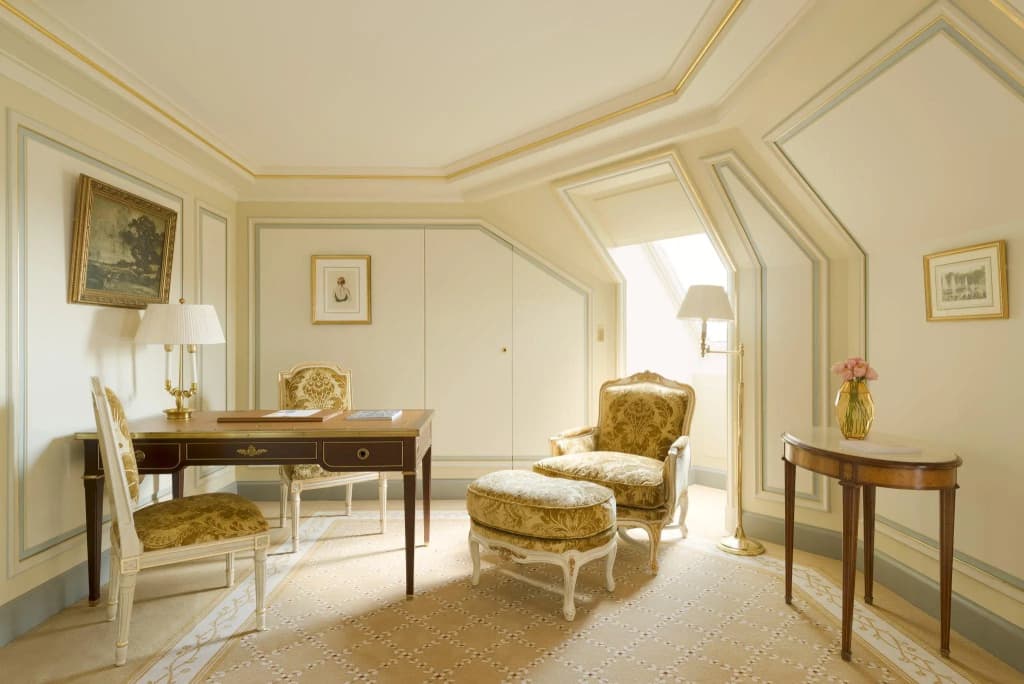 Ritz Paris Hotel - photo 16