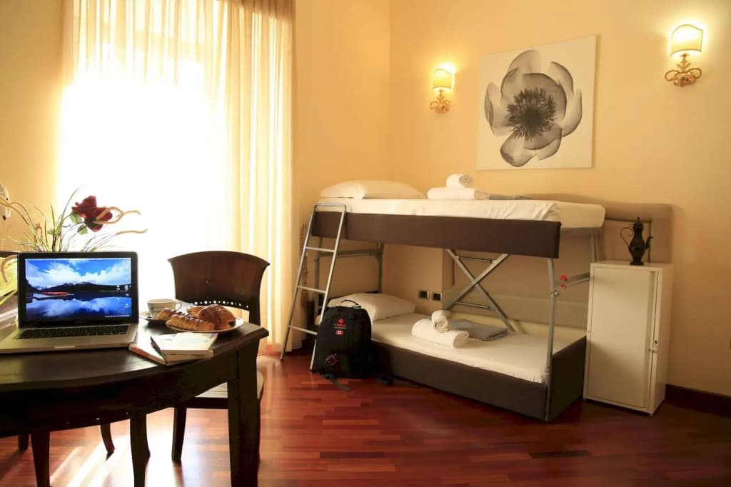 Nika Hostel - photo 5