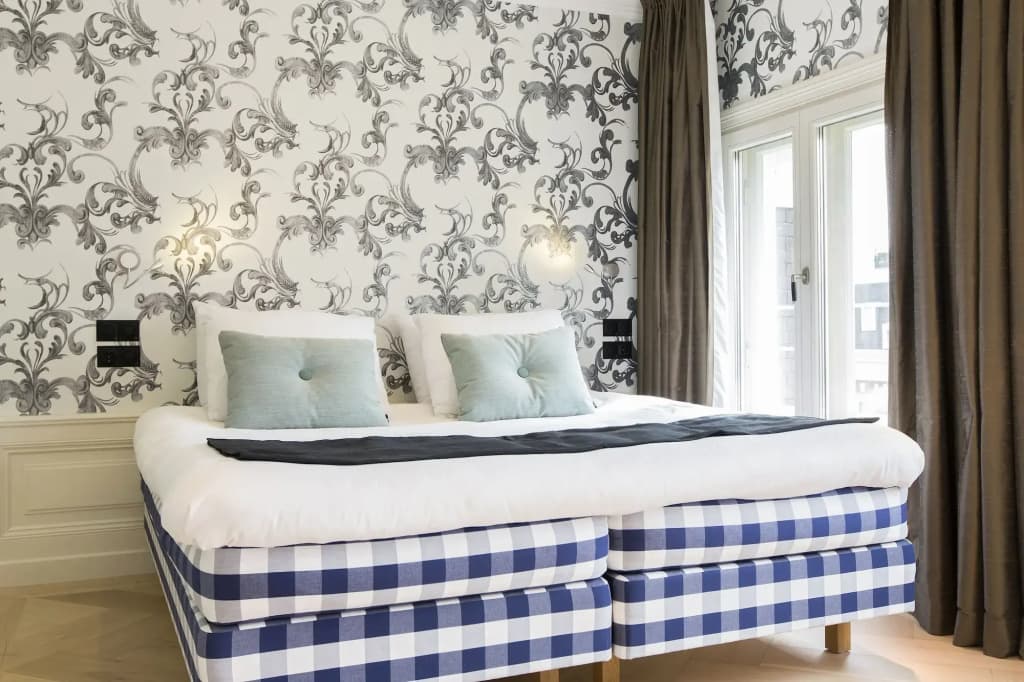 The Amsterdam Canal Hotel - photo 4