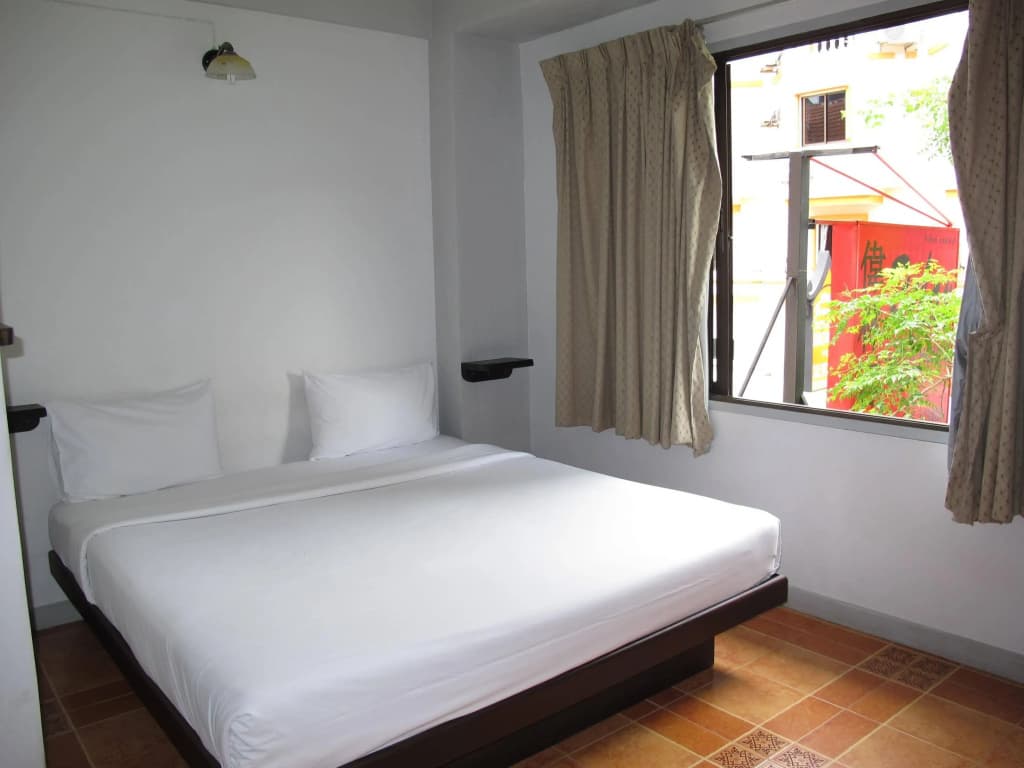Relax Guesthouse - photo 3