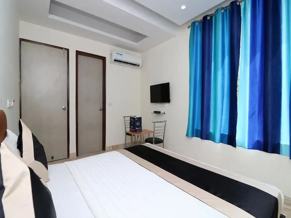 Hotel The Best - photo 6