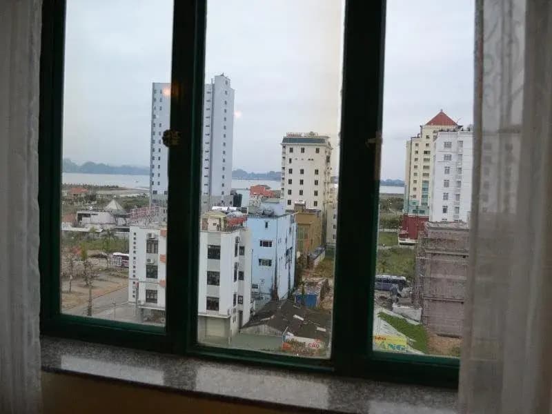 Blue Sky Ha Long Hotel - photo 6