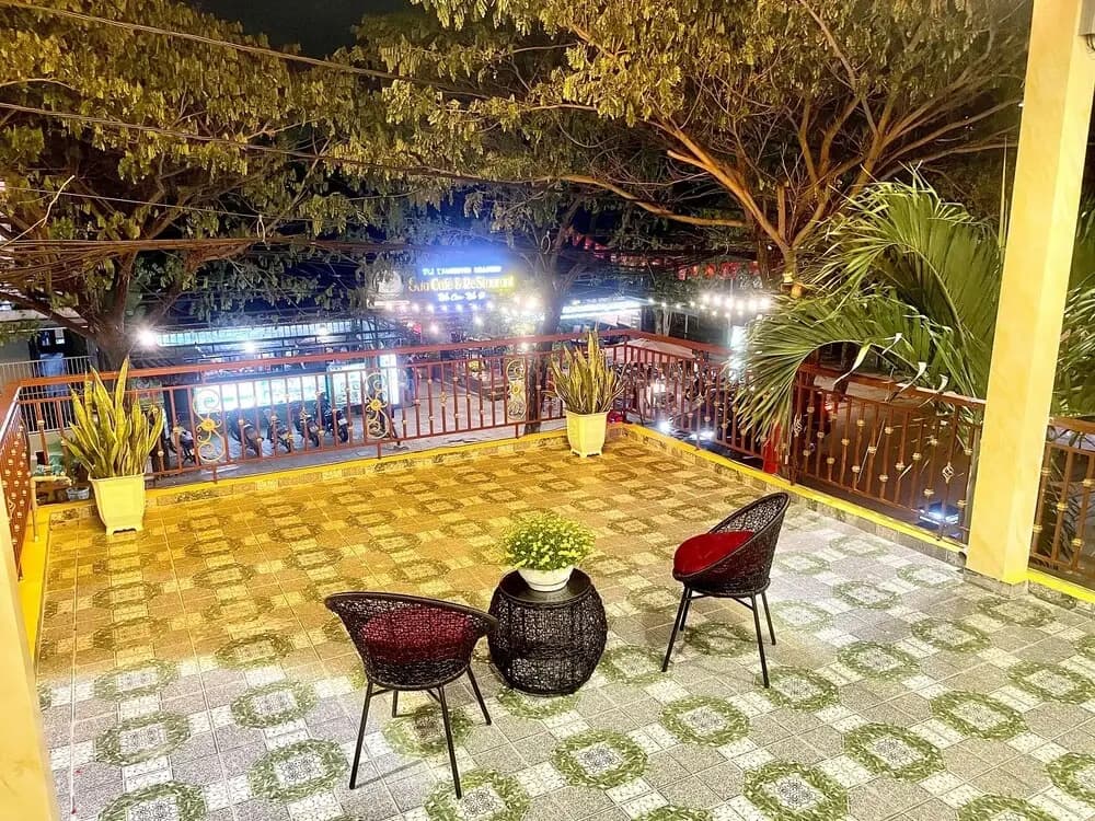 King Kong Homestay - photo 7