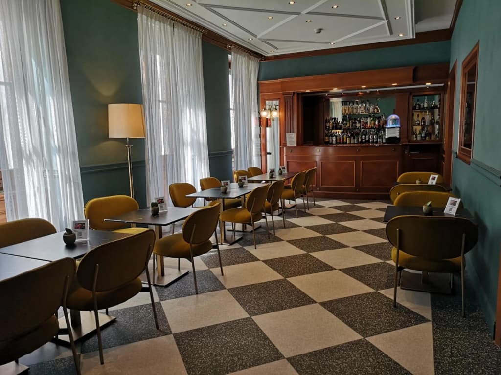 Hotel Berna - photo 15