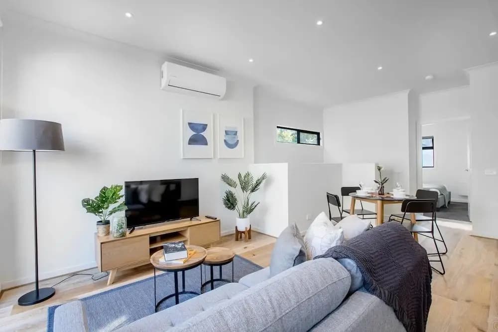 89 Fancy Doncaster Home - photo 3