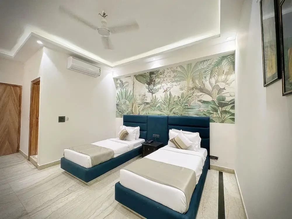 The Orion Express - Kailash Colony - photo 5