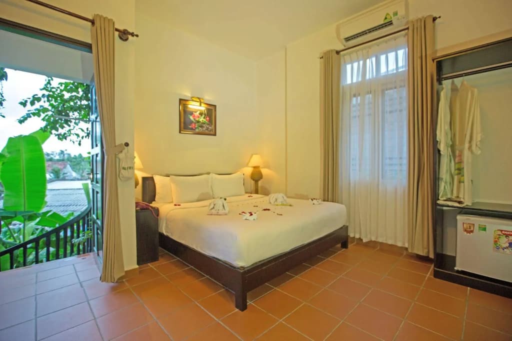 East West Villa - photo 4