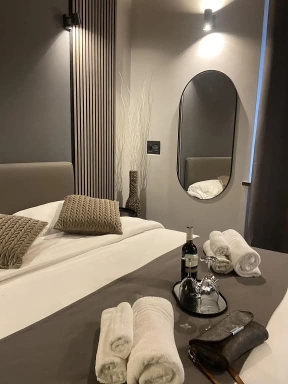 Soha Piazza di Spagna Boutique - photo 22